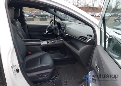 2022 Toyota Sienna Xse z USA, uszkodzony, nr VIN 5TDDSKFC4NS050607